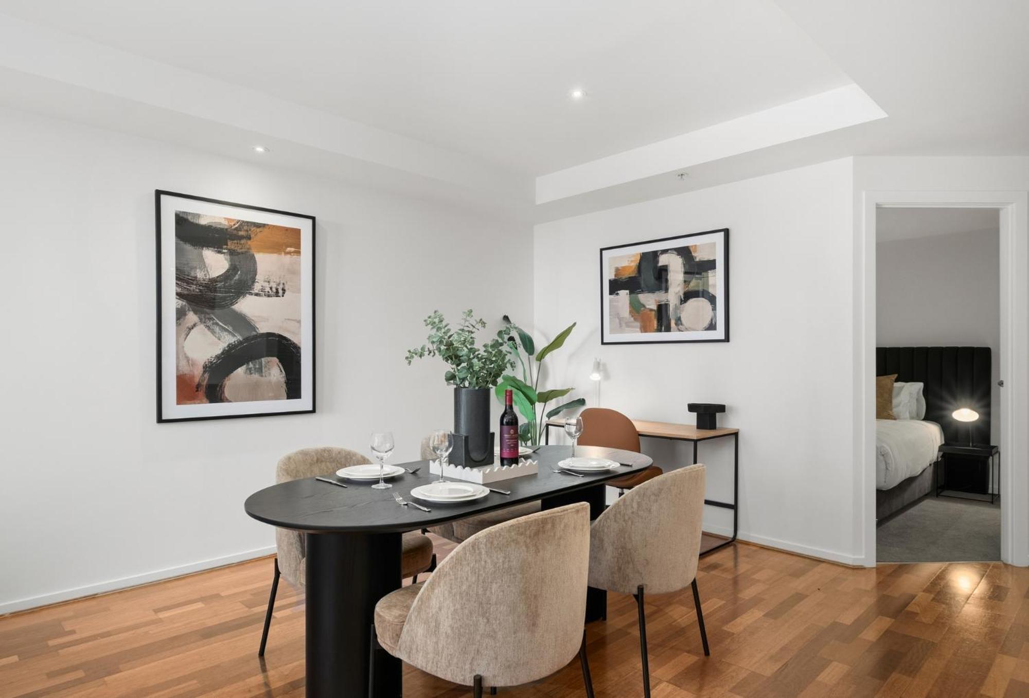 Nolo Apartments Lonsdale St, Melbourne